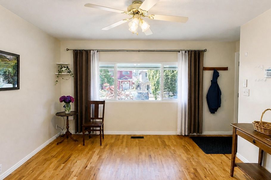 4458 Skeena Street Vancouver, BC - 7