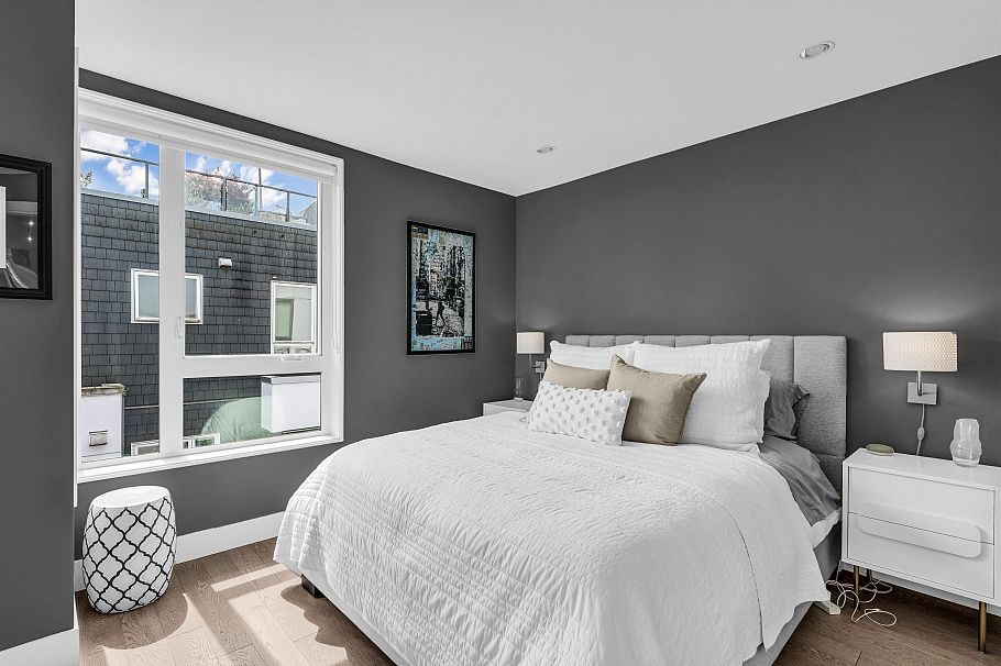 627 Victoria Drive Vancouver, BC - 19