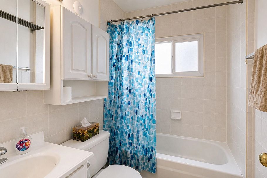 4458 Skeena Street Vancouver, BC - 13