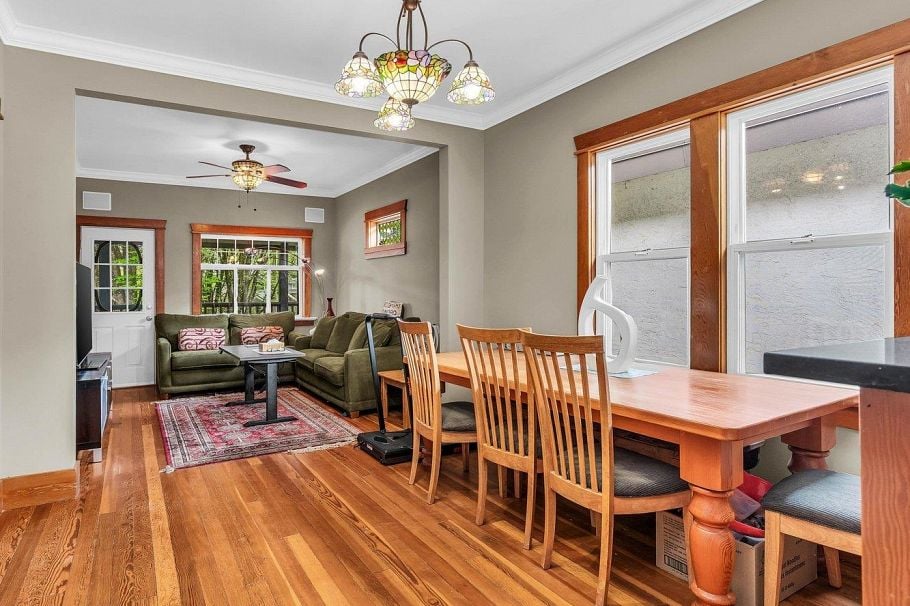 822 E 22nd Avenue Vancouver, BC - 11