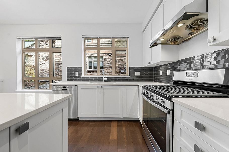 3318 Mt Seymour Parkway North Vancouver, BC - 12