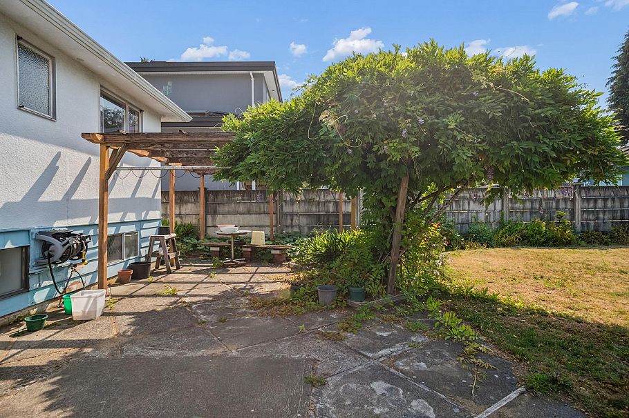 3126 Waverley Avenue Vancouver, BC - 5