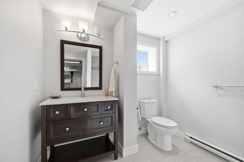 3126 Waverley Avenue Vancouver, BC - 28