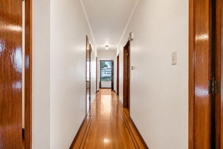 3126 Waverley Avenue Vancouver, BC - 26