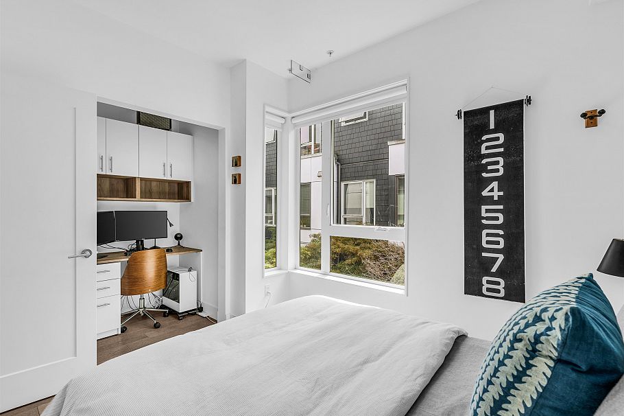 627 Victoria Drive Vancouver, BC - 14