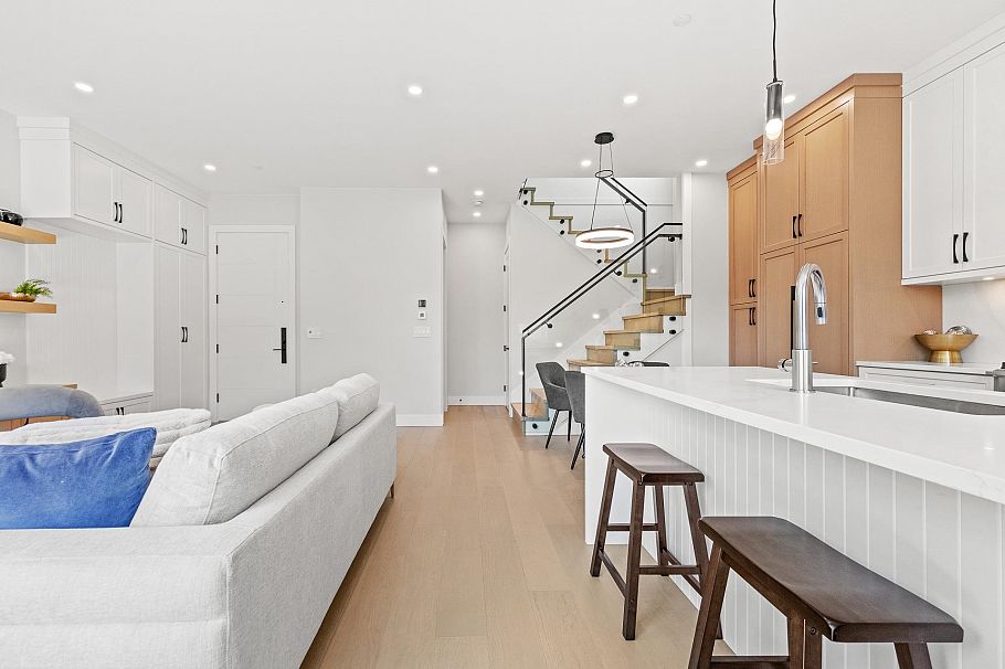 2 8578 Cartier Street Vancouver, BC - 15