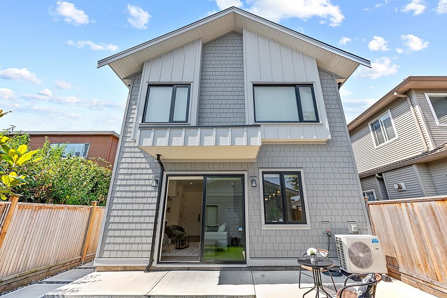2 8578 Cartier Street Vancouver, BC - 27