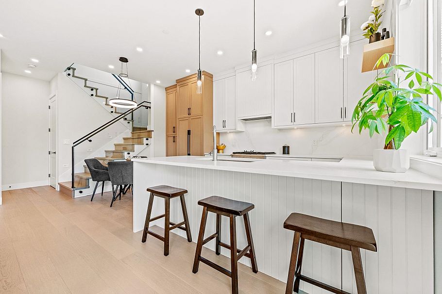 2 8578 Cartier Street Vancouver, BC - 14