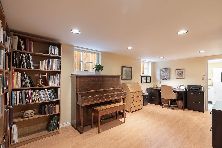 1738 W 66th Avenue Vancouver, BC - 16