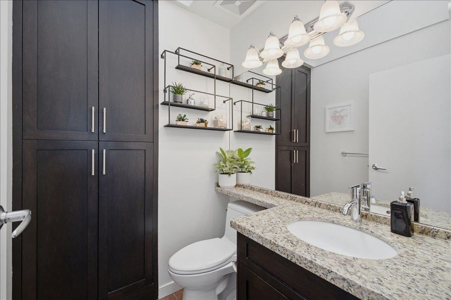 401 3673 W 11th Avenue Vancouver, BC - 27