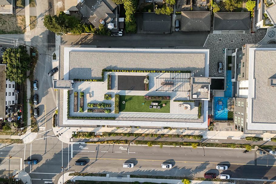 454 422 E 3rd Street North Vancouver, BC - 27