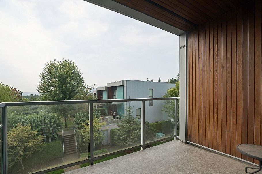 16 3596 Salal Drive North Vancouver, BC - 25