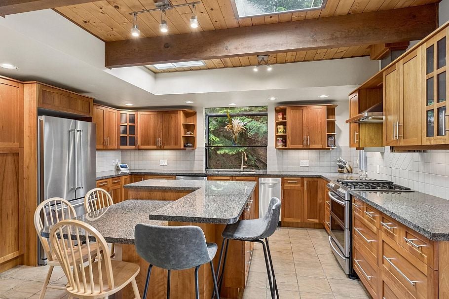 550 Ventura Crescent North Vancouver, BC - 20