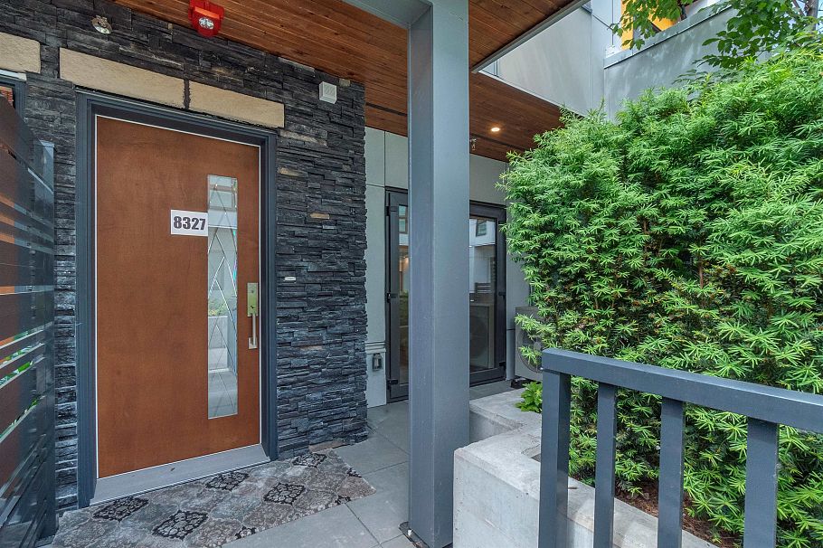 8327 French Street Vancouver, BC - 1