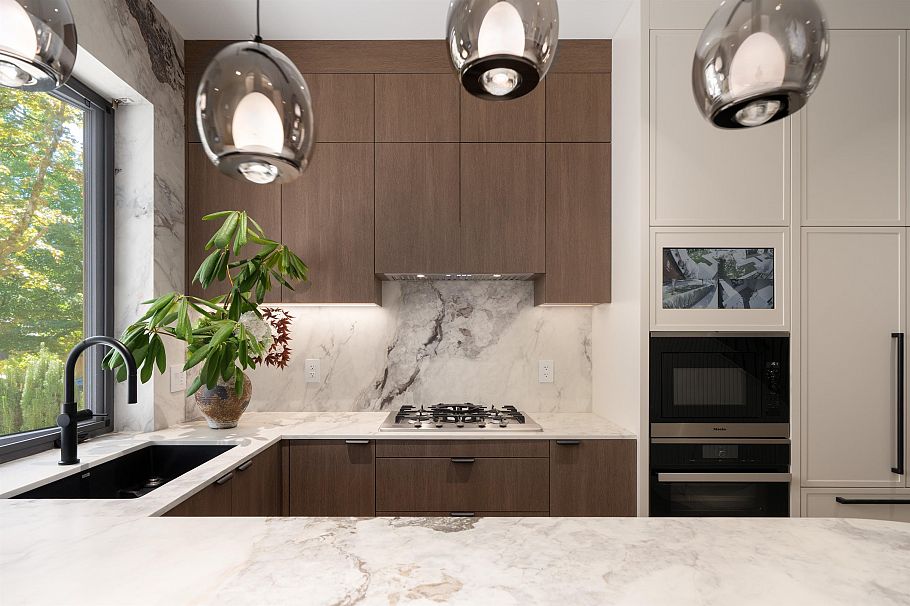 1 1592 Nanton Avenue Vancouver, BC - 8