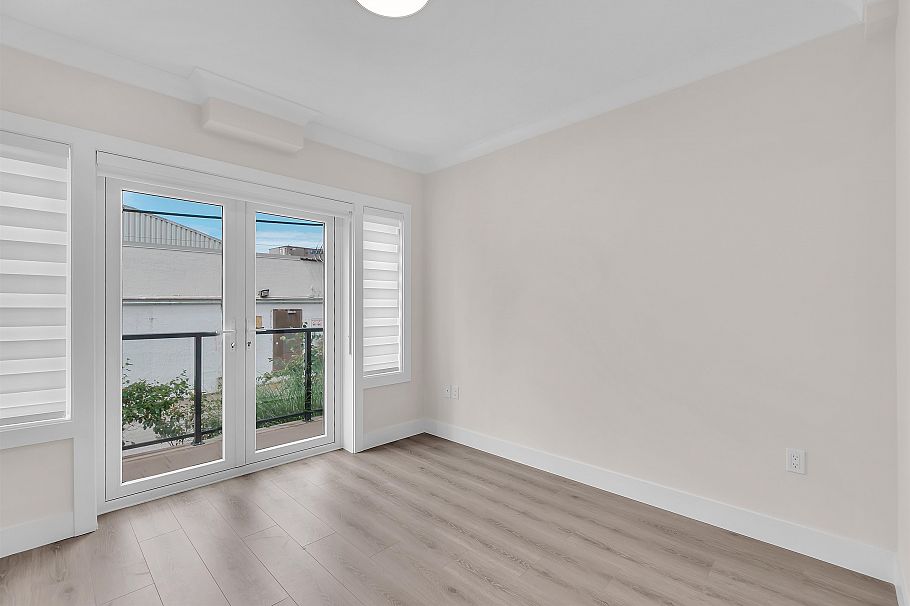 8327 French Street Vancouver, BC - 11