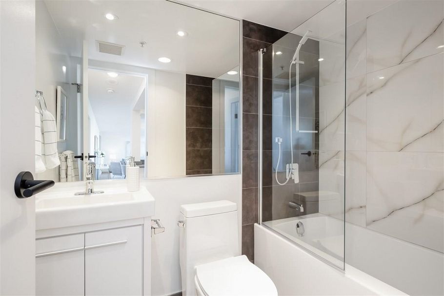 605 1228 Marinaside Crescent Vancouver, BC - 20