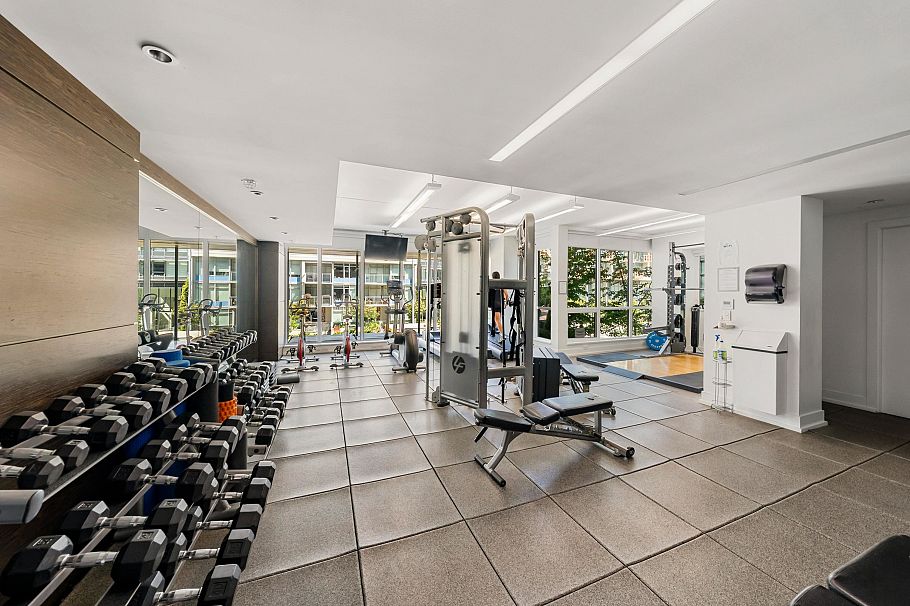 134 E 1st Avenue Vancouver, BC - 32