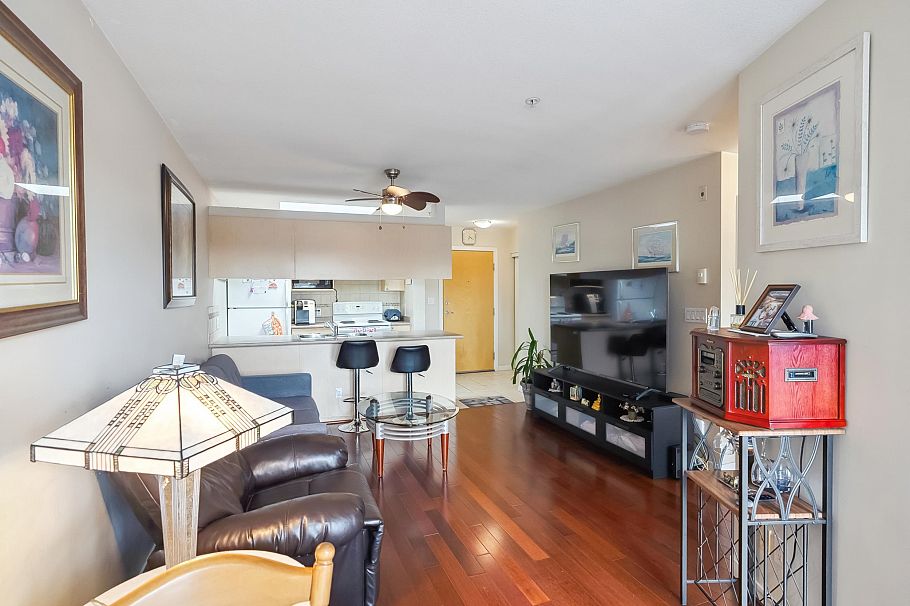 416 2891 E Hastings Street Vancouver, BC - 8