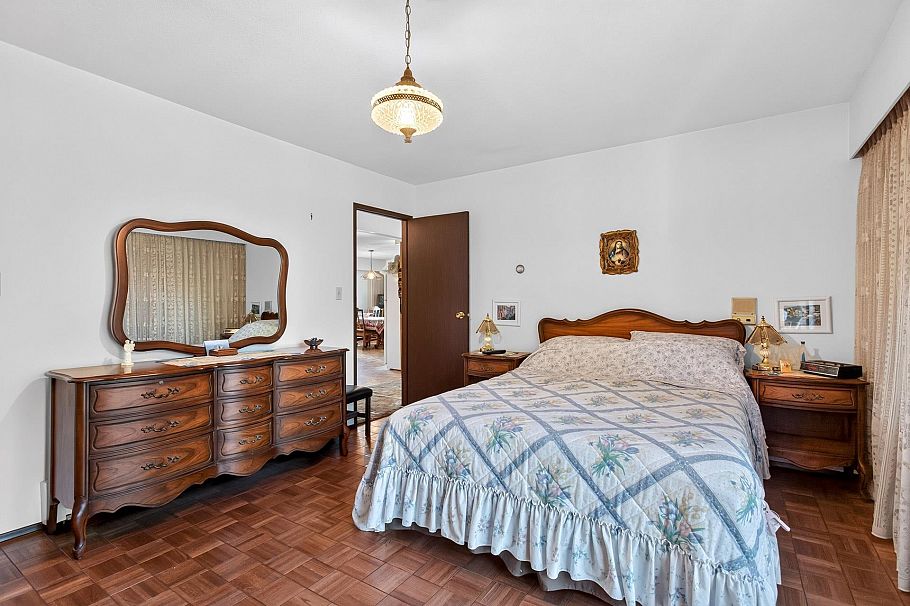5618 Lancaster Street Vancouver, BC - 19
