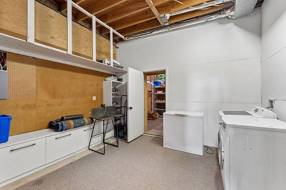 550 Ventura Crescent North Vancouver, BC - 30