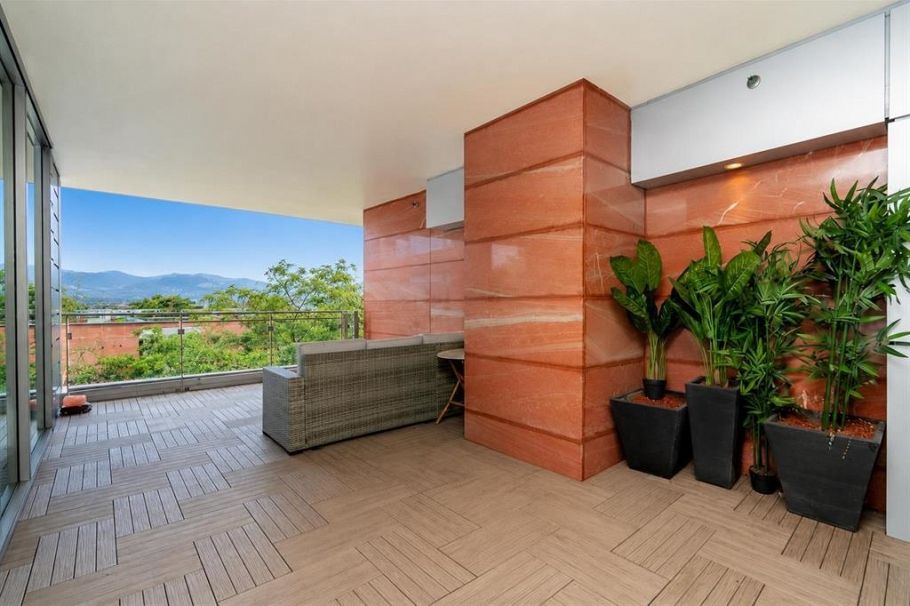 1163 W Cordova Street Vancouver, BC - 28