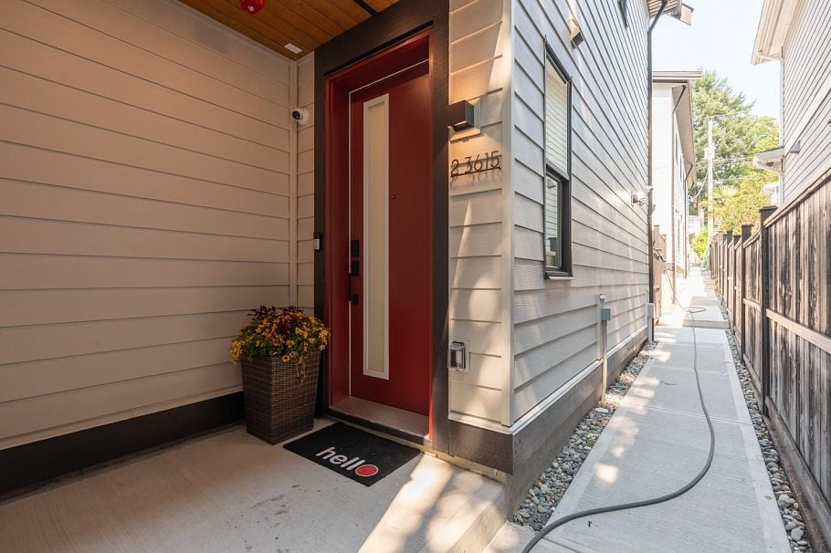 2 3615 Turner Street Vancouver, BC - 30