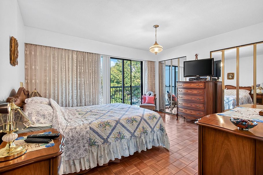 5618 Lancaster Street Vancouver, BC - 18
