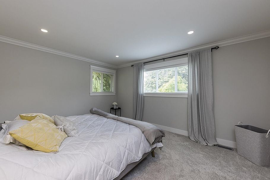 842 W 20th Street North Vancouver, BC - 14