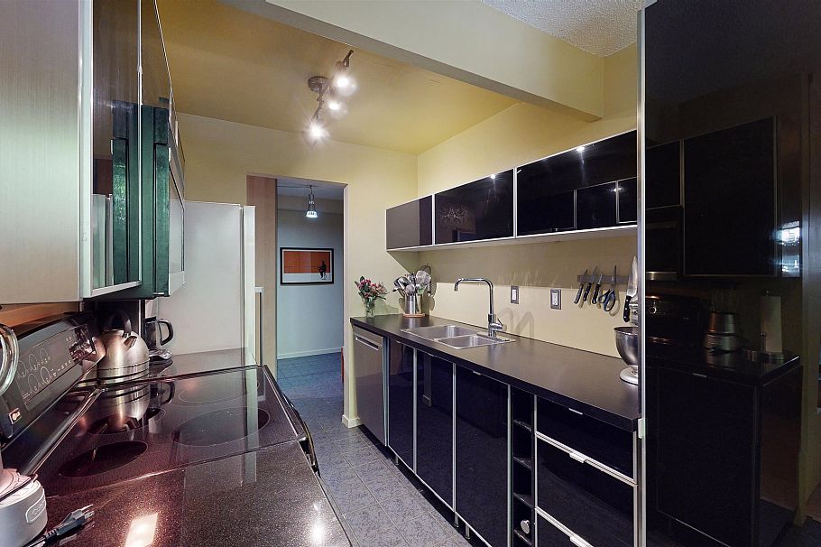 111 853 E 7th Avenue Vancouver, BC - 6