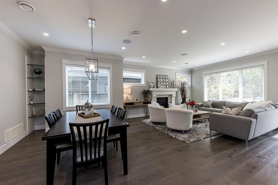 842 W 20th Street North Vancouver, BC - 6