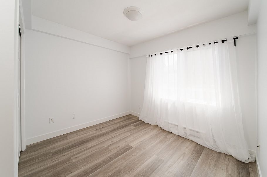 302 3788 W 10th Avenue Vancouver, BC - 18