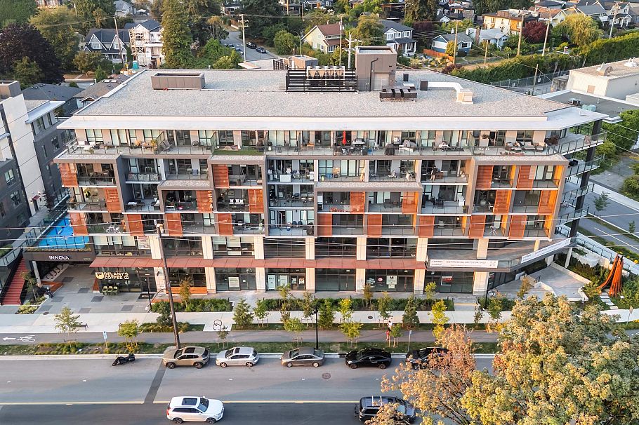 454 422 E 3rd Street North Vancouver, BC - 25