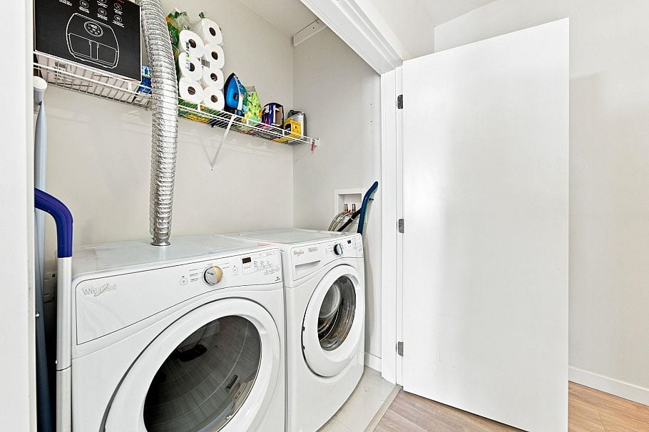 606 123 W 1st Street North Vancouver, BC - 22