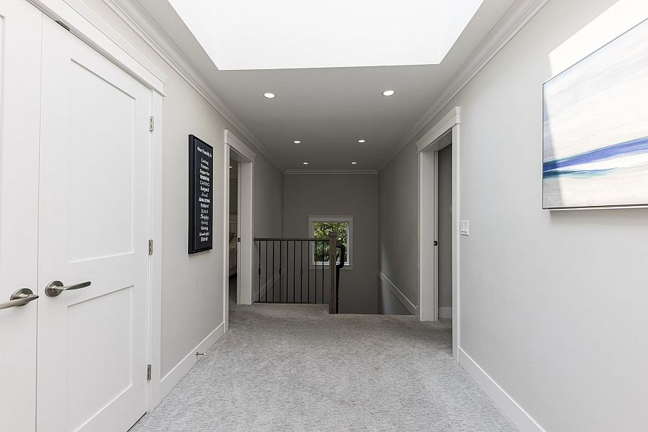 842 W 20th Street North Vancouver, BC - 17