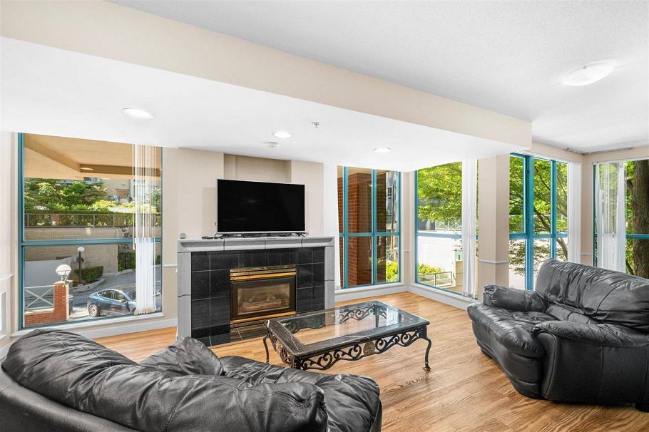 304 939 Homer Street Vancouver, BC - 9