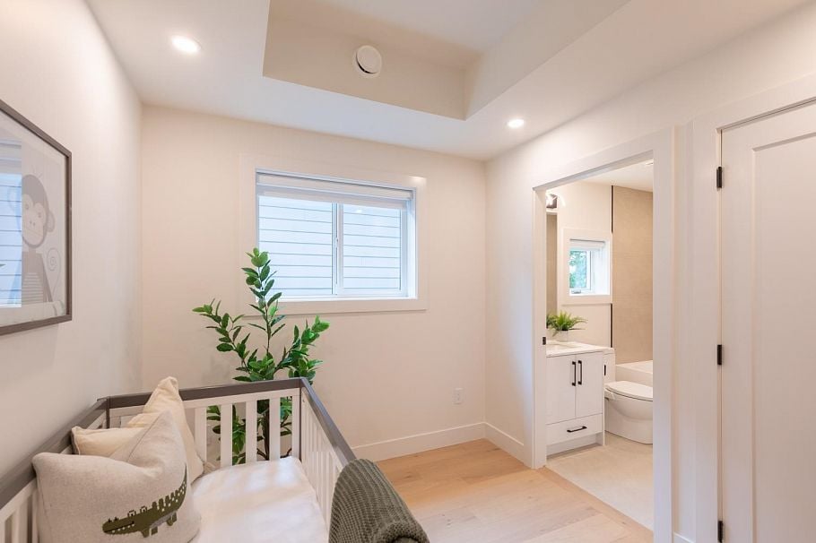 1 3615 Turner Street Vancouver, BC - 16