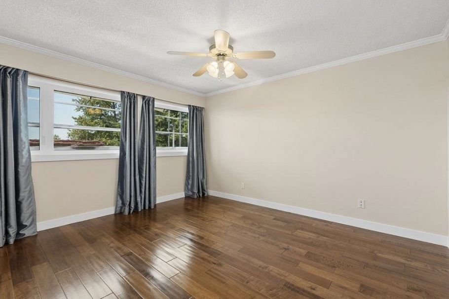 1056 LILLOOET ROAD, North Vancouver BC V7J 2H8 North Vancouver, BC - 14