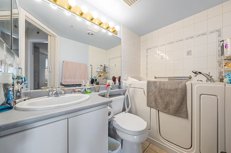 1405 3489 Ascot Place Vancouver, BC - 14