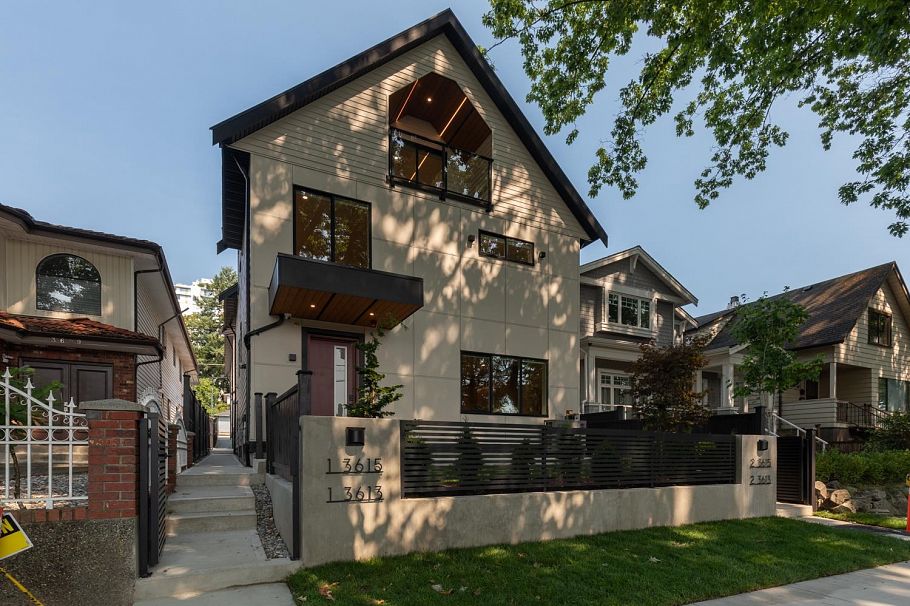 1 3615 Turner Street Vancouver, BC - 30