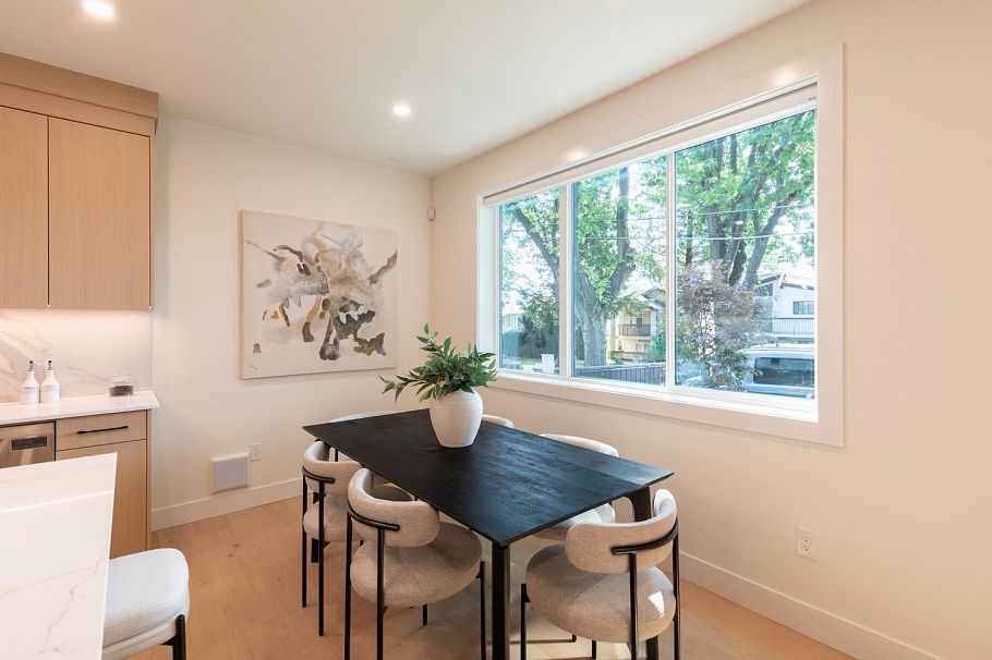 1 3615 Turner Street Vancouver, BC - 14