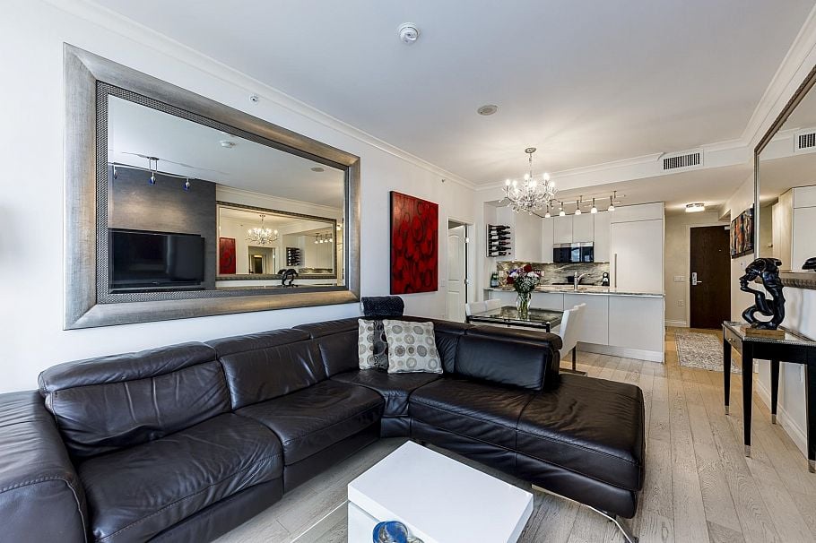 303 199 Victory Ship Way North Vancouver, BC - 15