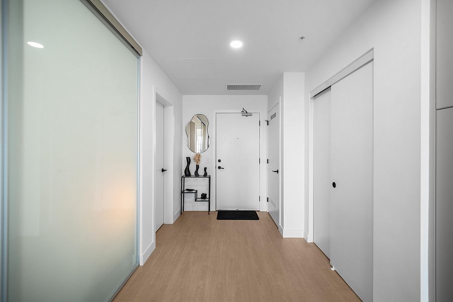 454 422 E 3rd Street North Vancouver, BC - 12