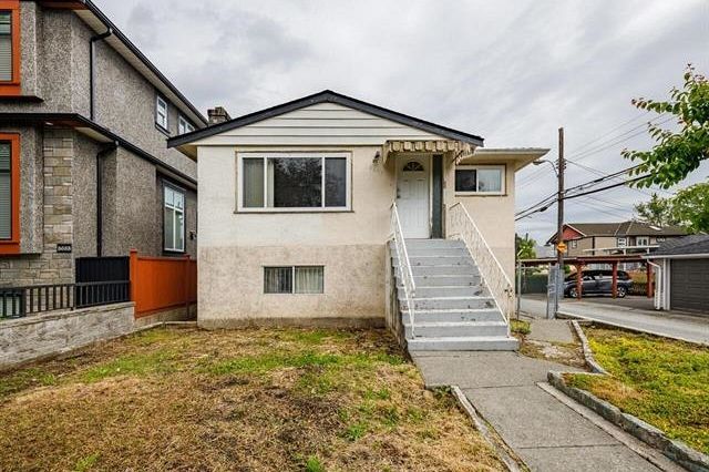 3687 E 26th Avenue Vancouver, BC - 6