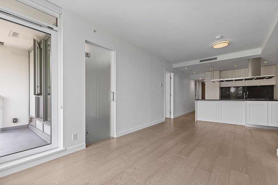 1703 3355 Binning Road Vancouver, BC - 8
