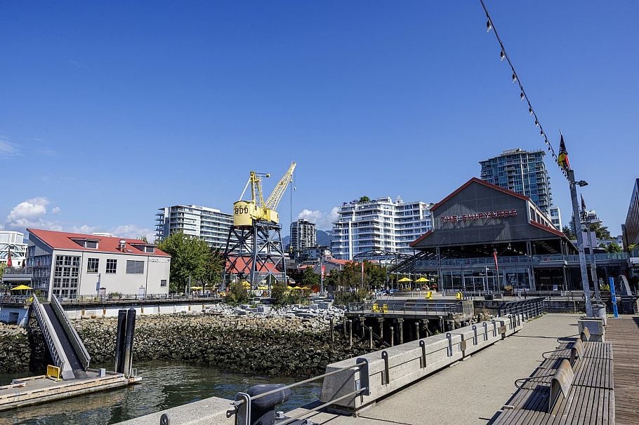 303 199 Victory Ship Way North Vancouver, BC - 29
