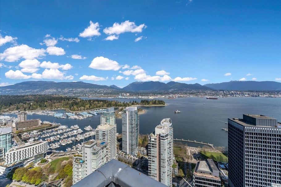 1707 1189 Melville Street Vancouver, BC - 22