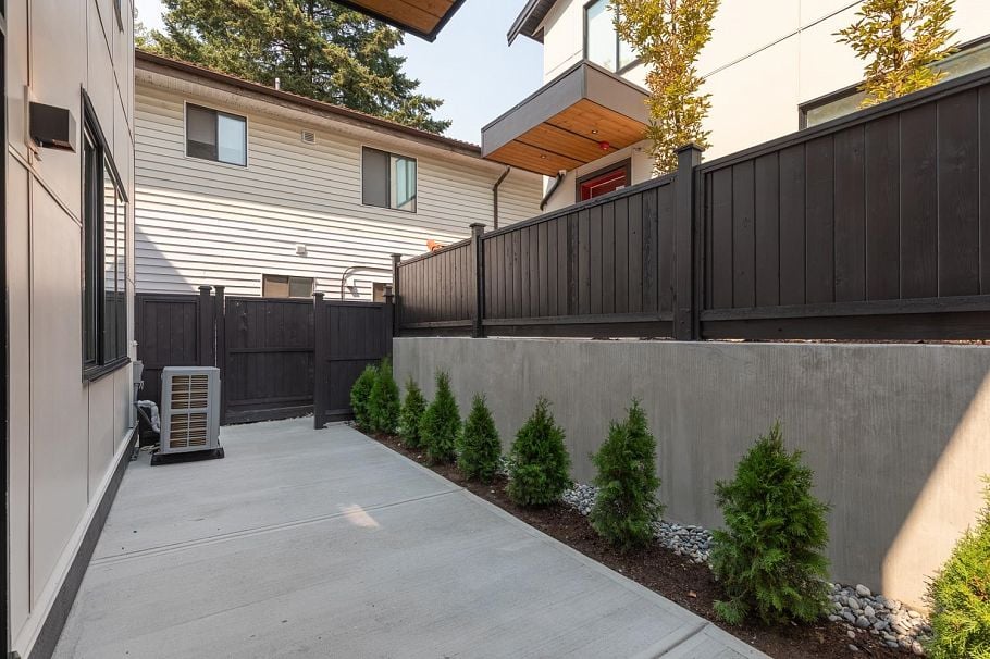 2 3615 Turner Street Vancouver, BC - 28