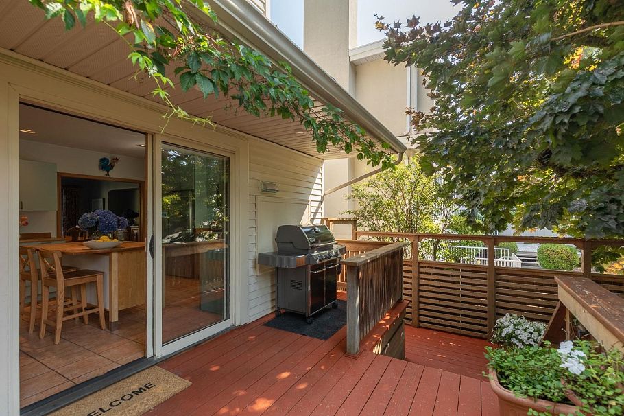 1738 W 66th Avenue Vancouver, BC - 22
