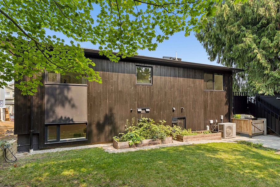476 E 29th Avenue Vancouver, BC - 40